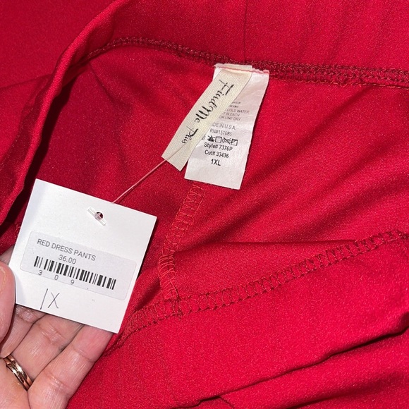 🔥🔥NWT Red Dress Pants 🔥🔥 - Picture 8 of 8